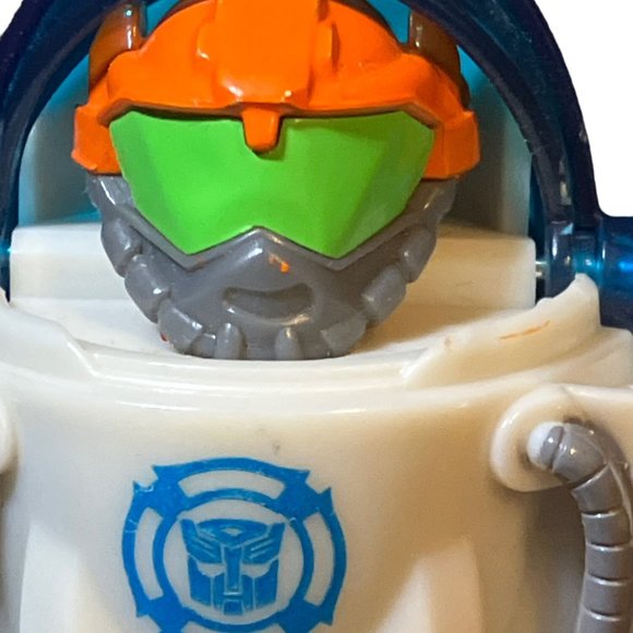 Transformers Rescue Bots Academy Blades the Flight-Bot Helicopter Figure Toy - Picture 4 of 12